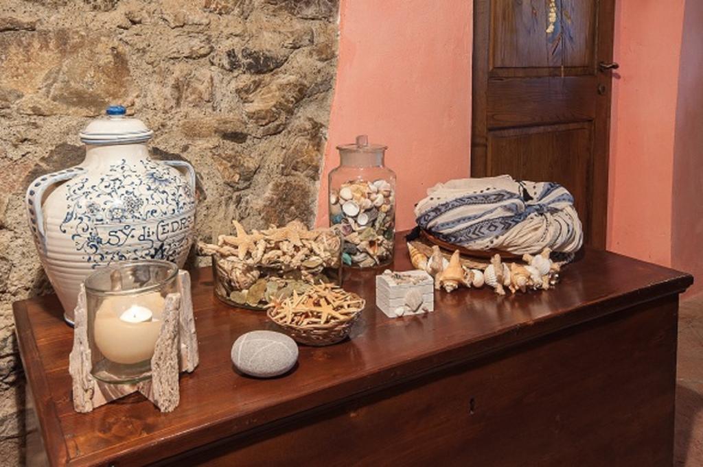 Agriturismo Colle Donatucci Guest House กัสตาลเญโต การ์ดุชชี ภายนอก รูปภาพ